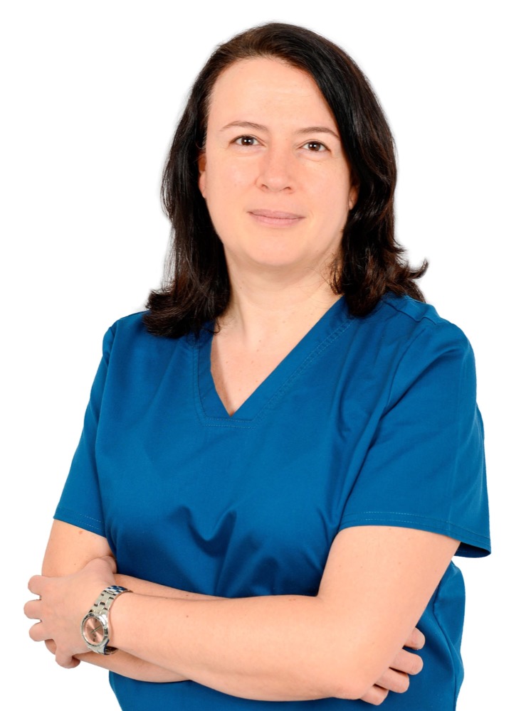 Dr. Carmen Naranjo Ruiz